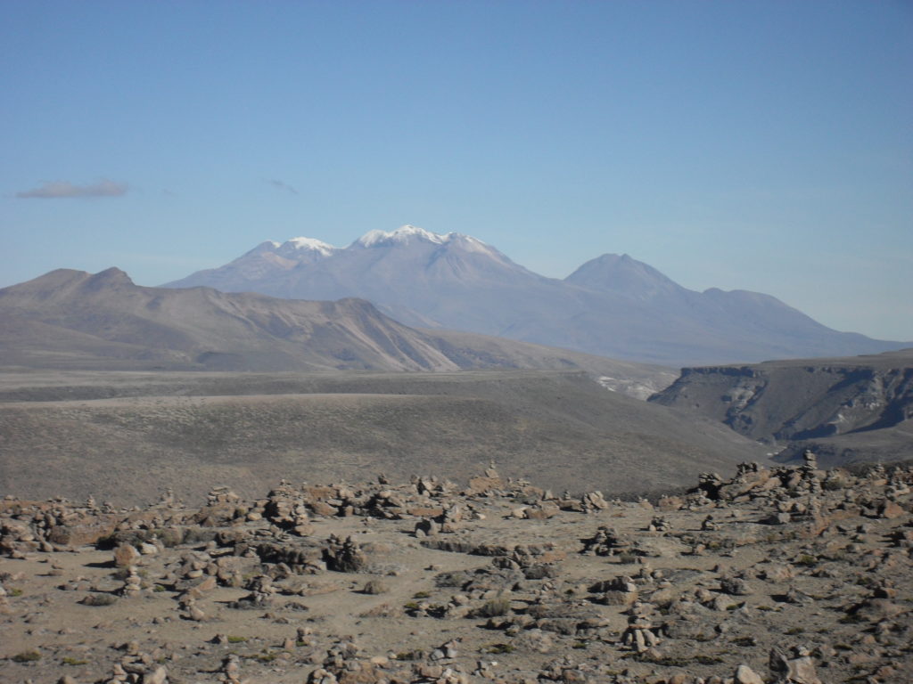Ausblick auf den Chachani im Valle de los Volcanos (Tal der Vulkane)