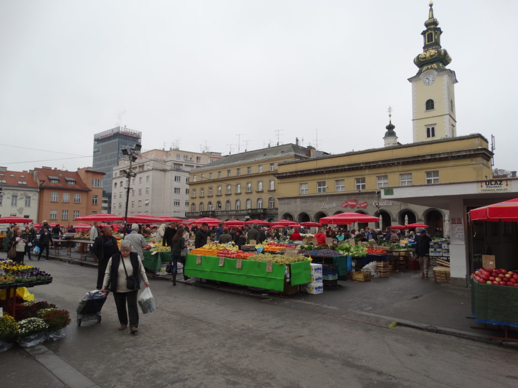 Der Dolac-Markt ist der größte und bekannteste Markt in Zagreb