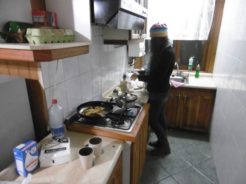 Die Küche im Hostal Victor