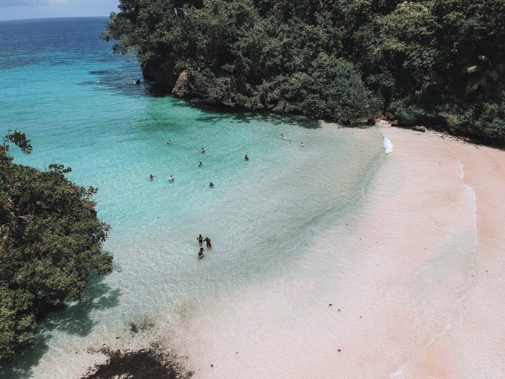 Frenchmans Cove Jamaika Drone Shot (1) - Adventureluap