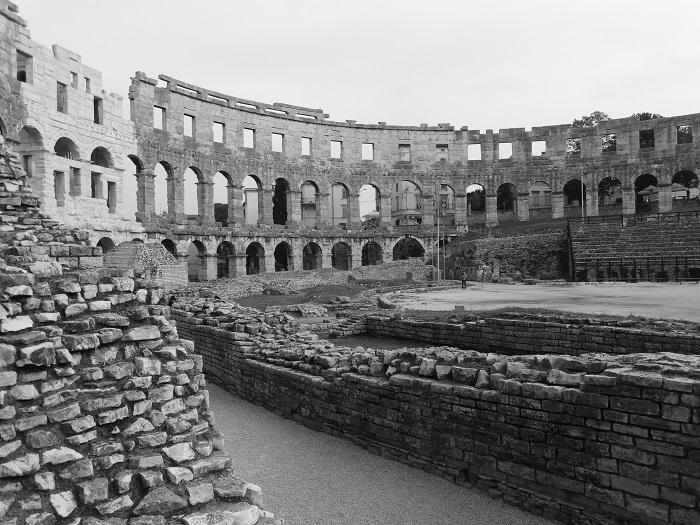 schöne städte in Kroatien Pula